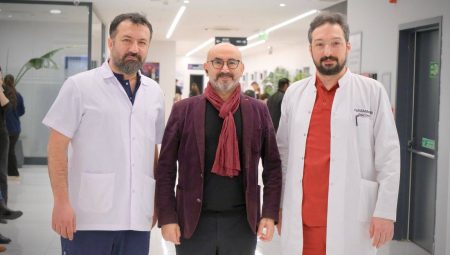 “Meme kanserinde yeni lezyonlar 6 ay içinde gelişebilir”